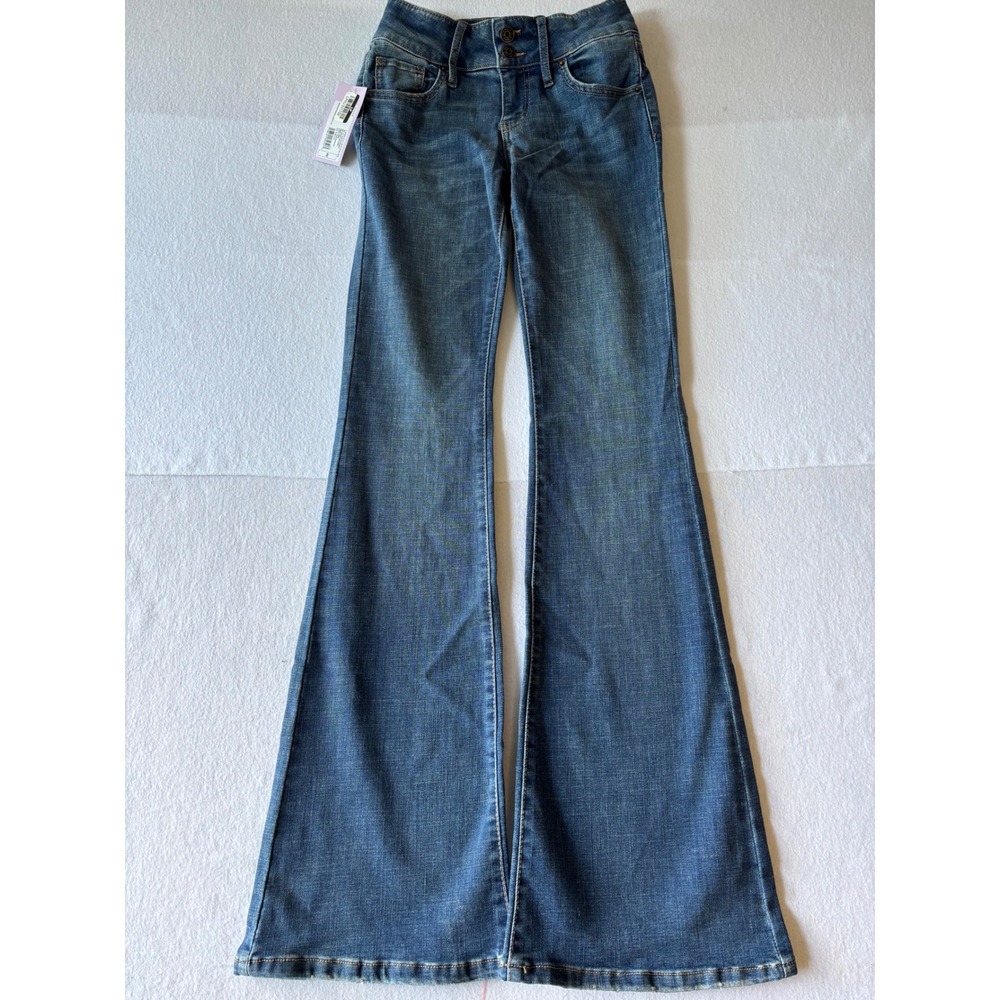 Wild Fable Low Rise Flare Jeans Medium Wash High Stretch Blue Denim Size 2 33 In